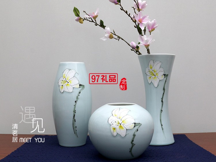 清茗居批發(fā)創(chuàng)意擺件簡約現(xiàn)代家居工藝品景德鎮(zhèn)手繪陶瓷花瓶花器