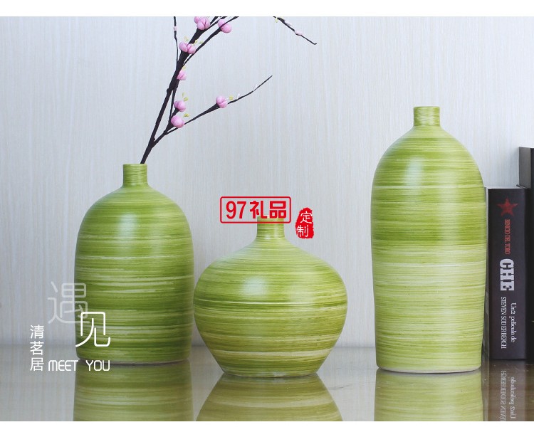 景德鎮(zhèn)陶瓷花瓶手工現(xiàn)代綠色螺紋陶藝裝飾工藝品擺件三件套